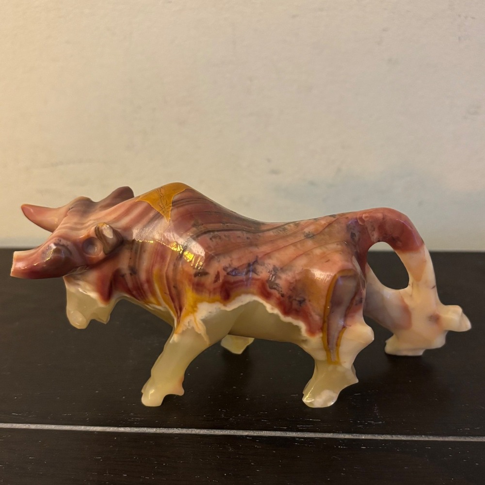 Vintage Hand Carved Banded Onyx Bull Figurine Southwestern Stone Sculpture 5.5"